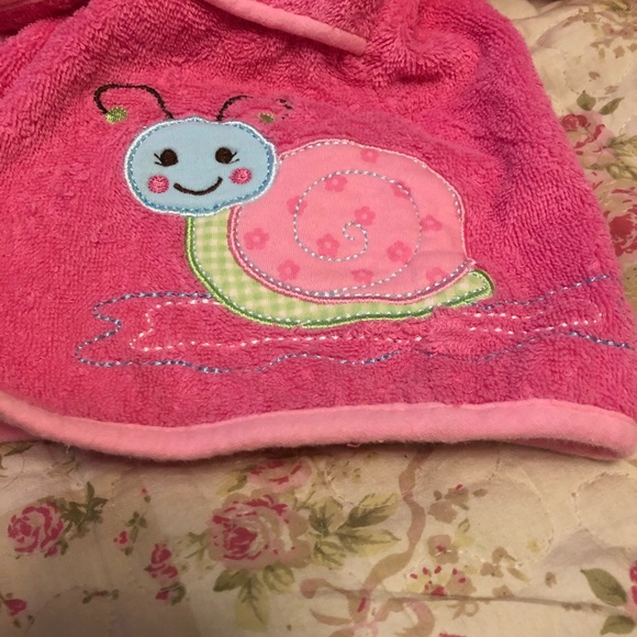 Ready for bath time! - Picture 4 of 6